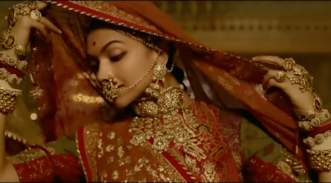 Shreya Ghoshal & Swaroop Khan – Ghoomar